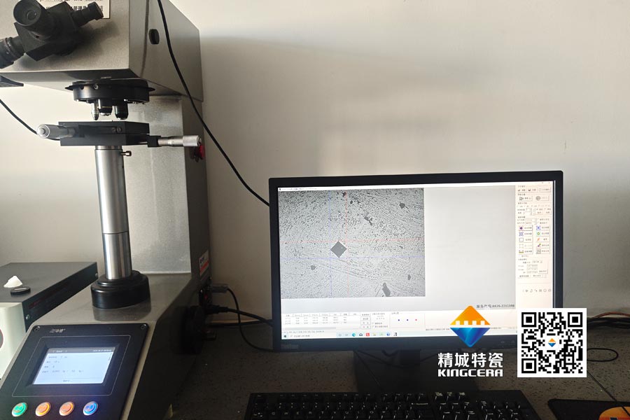 Z6尊龙创新改进氧化铝陶瓷配方，实现99瓷低温烧结与机能双提升