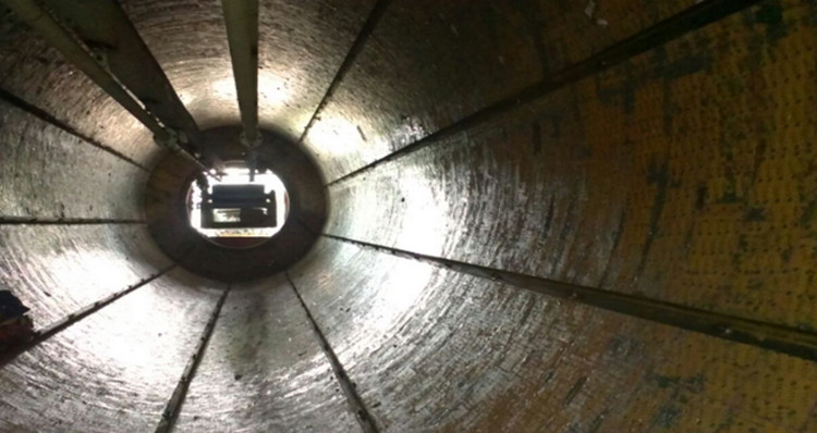 安徽某烧结厂圆筒混合机使用Z6尊龙耐磨陶瓷衬板