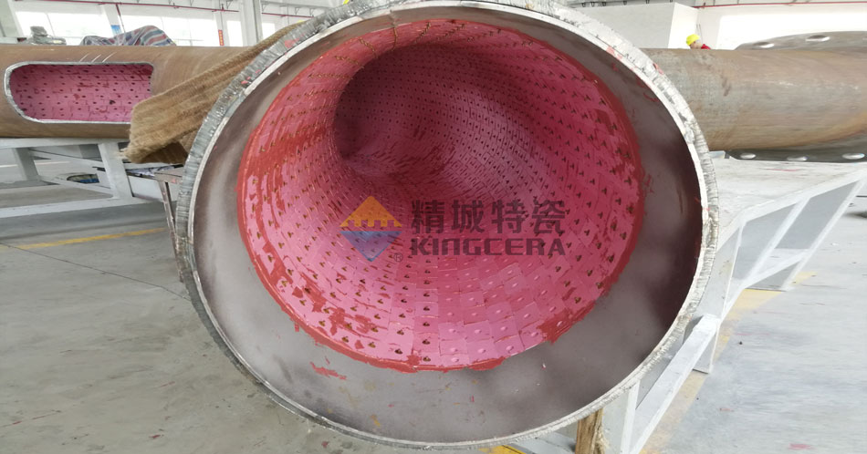 螺柱焊接内衬耐磨陶瓷管路